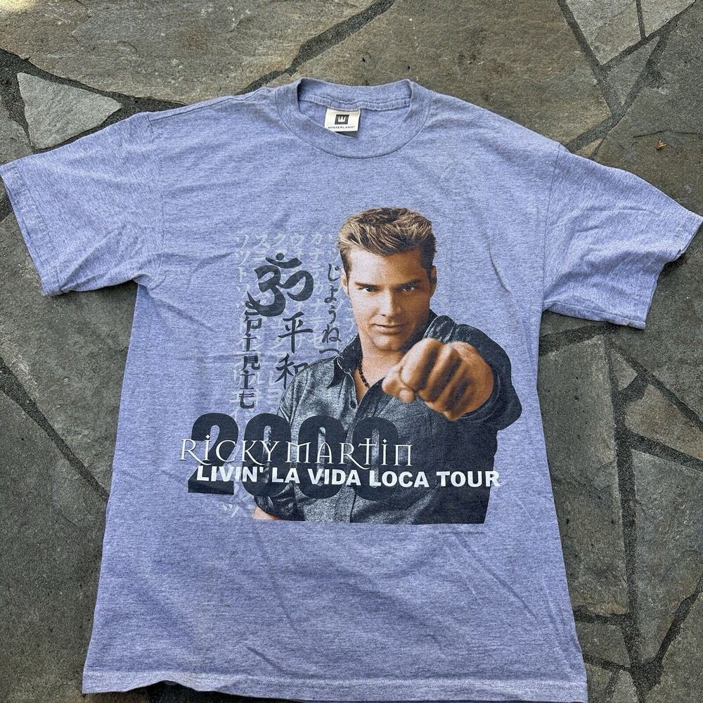 Ricky Martin Shirt Medium Gray Living La Vida Loca Tour Cities Music 90s Pop
